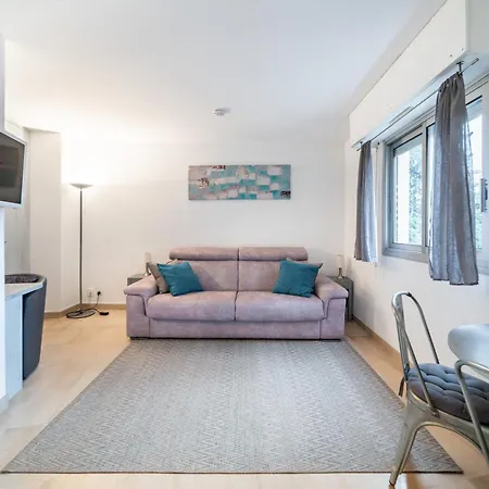 Au Calme Dans Le Quartier Du Suquet - Proche Croisette Et Centre-ville Appartement Cannes